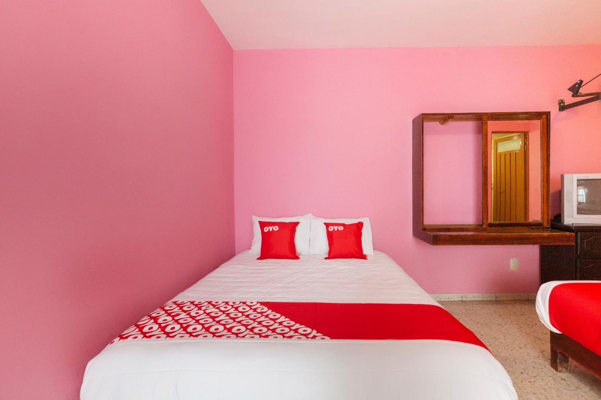 Oyo Hotel Emperador, Oaxaca Exteriör bild