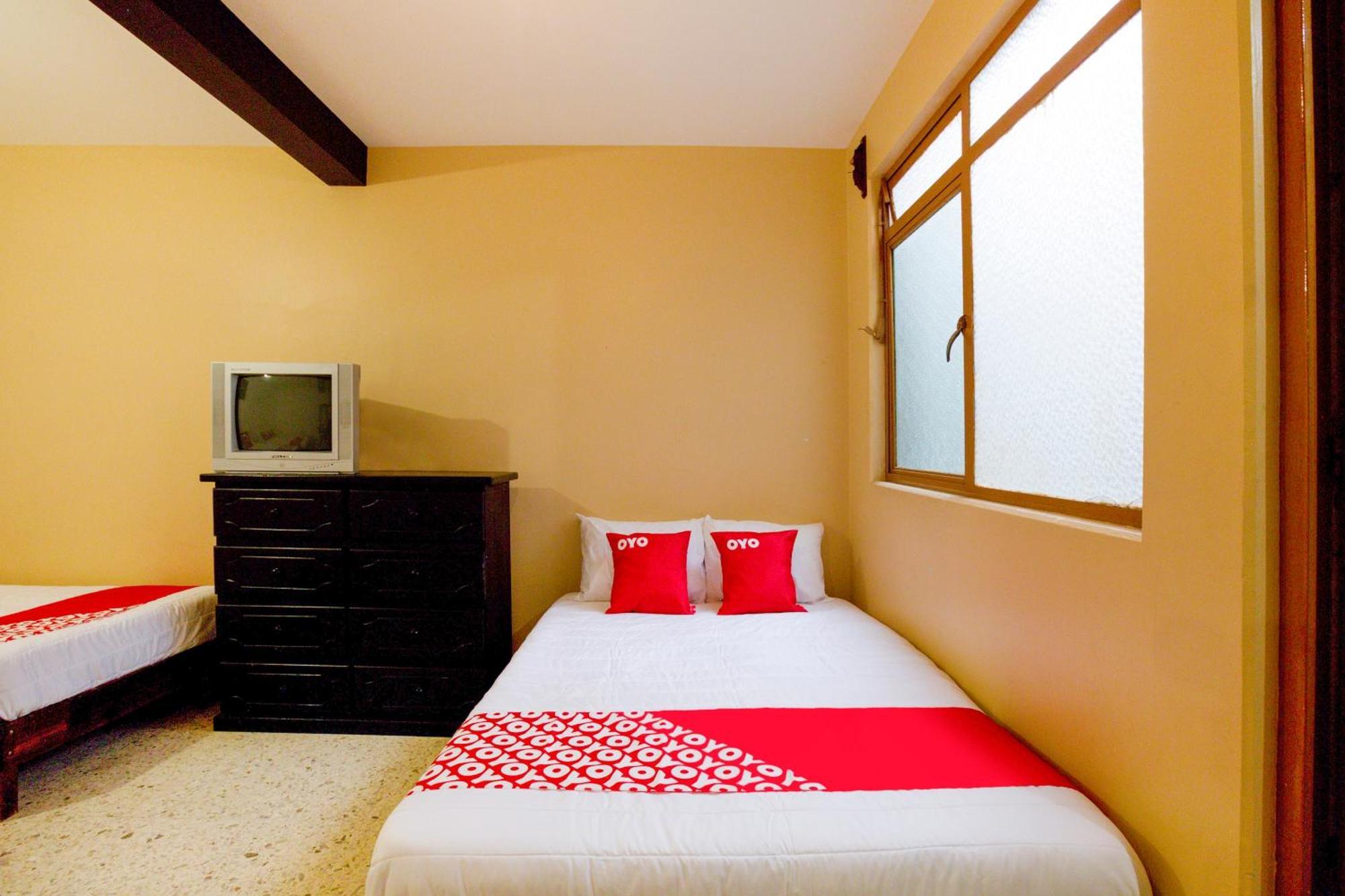 Oyo Hotel Emperador, Oaxaca Exteriör bild