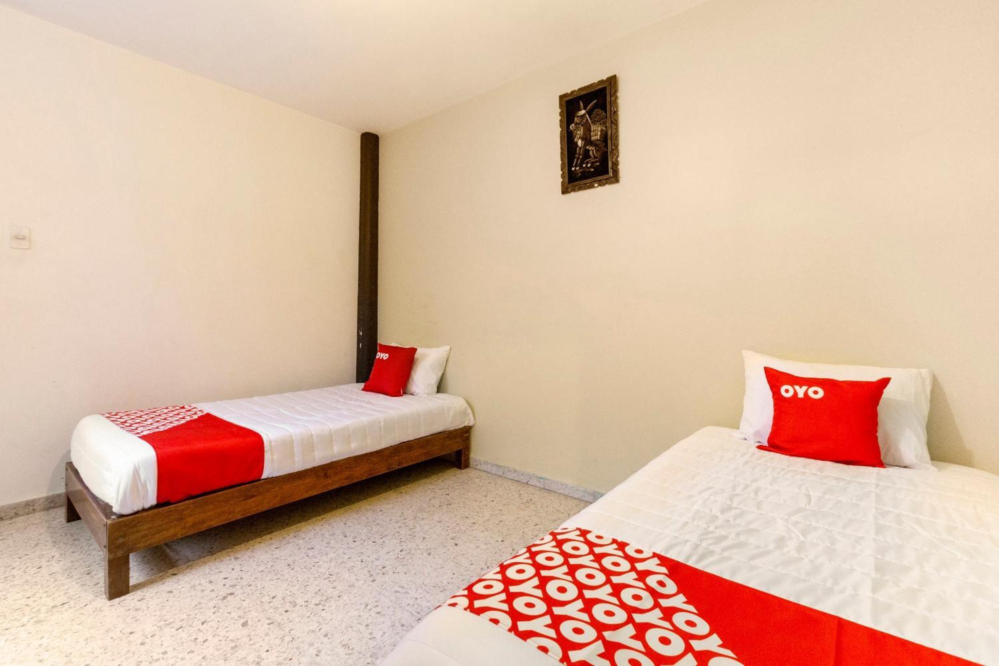 Oyo Hotel Emperador, Oaxaca Exteriör bild